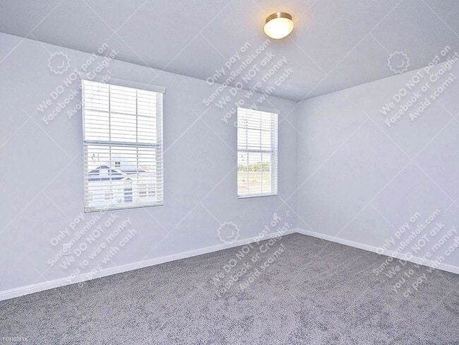 Building Photo - 2 br, 2 bath Townhome - 332 Trestle Tree A...