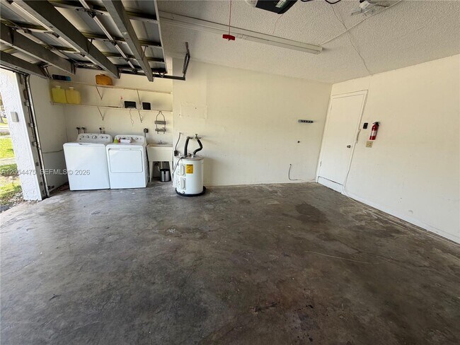 Building Photo - 14271 SW 107th Terrace