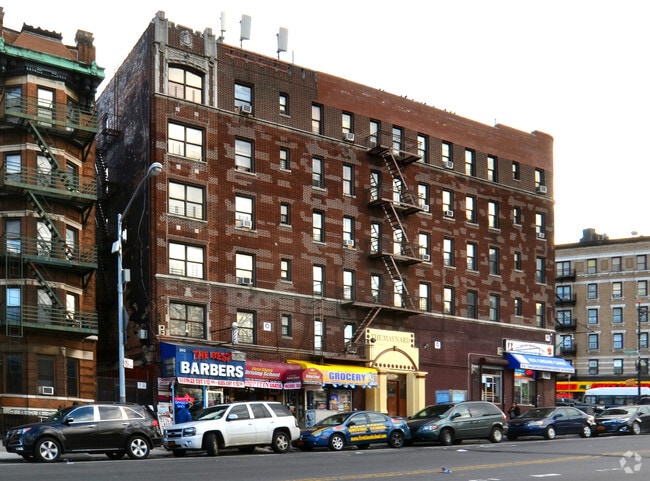 Building Photo - The Maynard