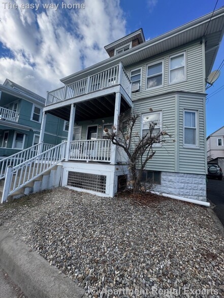 Primary Photo - 29 Frederick Ave