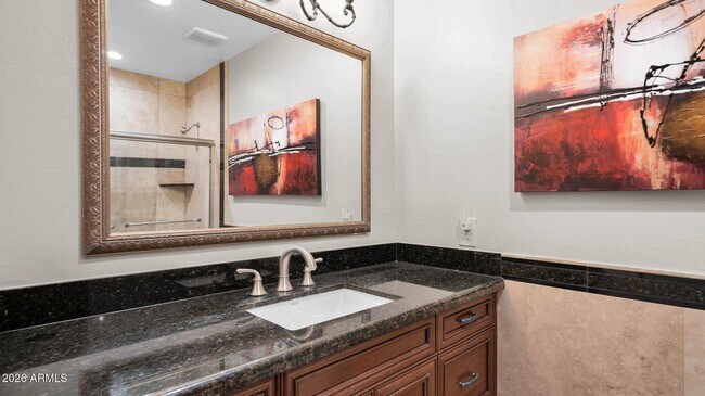 Building Photo - 10845 N Pinto Dr