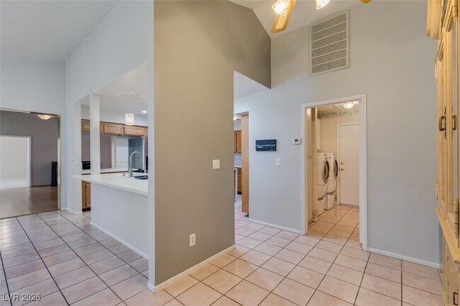 Building Photo - 224 Garfield Dr