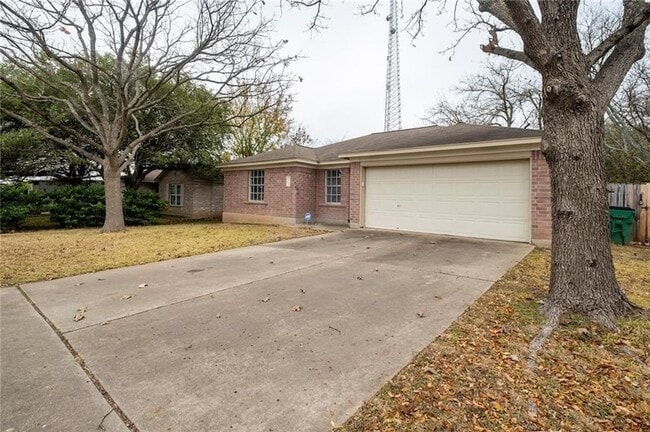 Building Photo - 2116 E Gann Hill Dr
