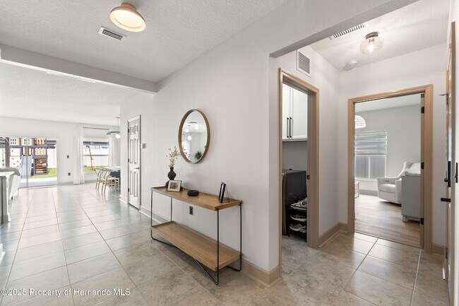 Building Photo - 12948 Conquistador Loop