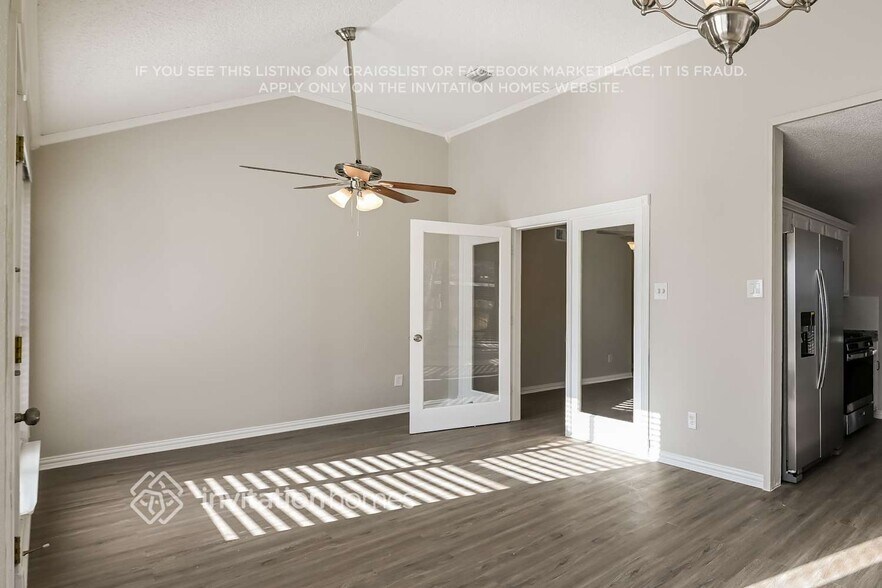 Building Photo - 1418 Baker Dr