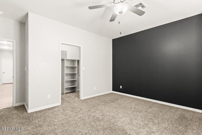 Building Photo - 14824 Harry Flournoy Ave