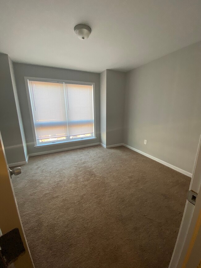 Building Photo - 1722 N Bouvier St