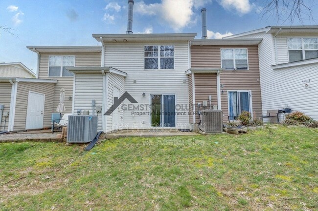 Building Photo - 668 Flintlock Ct