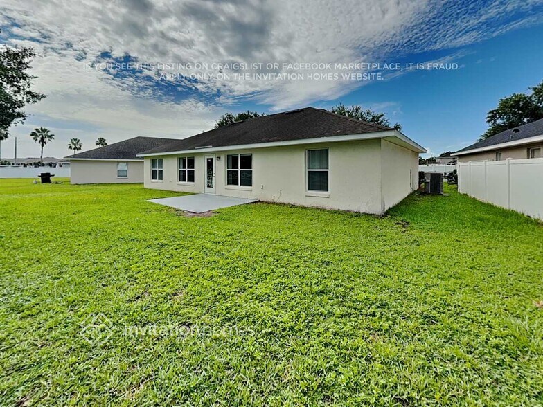 Building Photo - 2010 Big Buck Dr