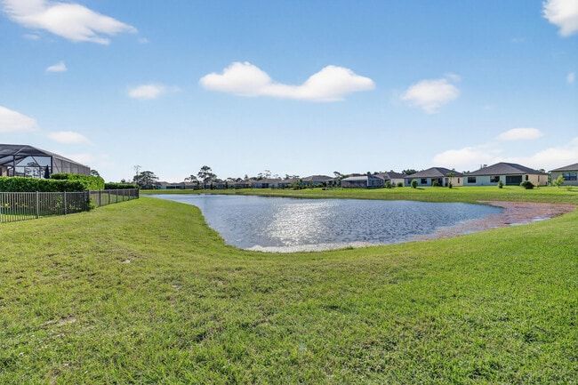 Building Photo - 6580 Canterbridge Dr