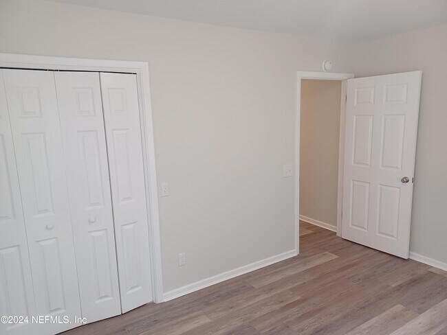 Building Photo - 5869 White Sands Rd