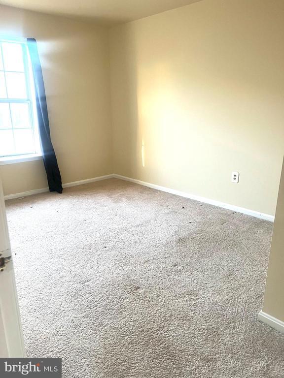 Building Photo - 2753 Bixby Rd