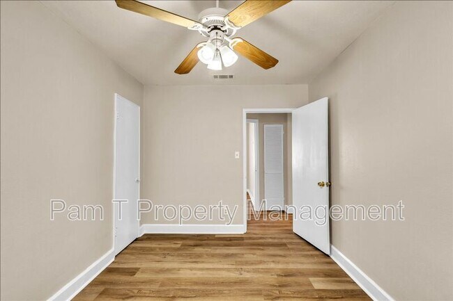 Building Photo - 9159 Ferguson Ave