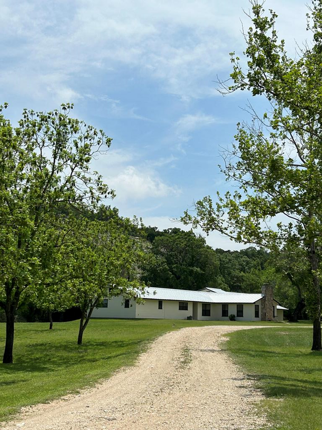 Primary Photo - 210 Lange Ravine