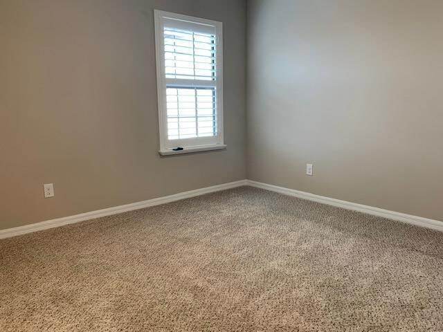 Building Photo - 8890 Napolo Dr