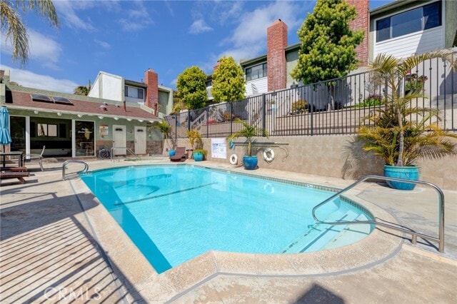 Building Photo - 1405 Goodman Ave