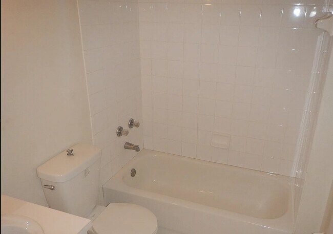 Building Photo - 2421 NW 56th Ave