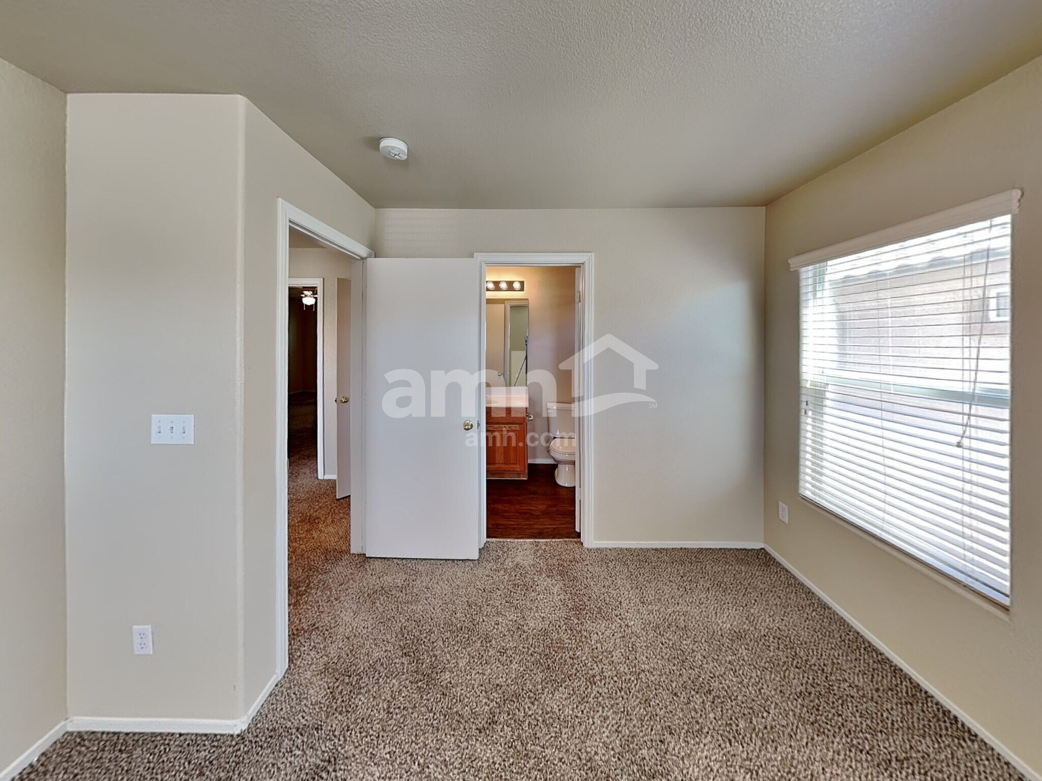 Building Photo - 8802 Salvestrin Point Ave