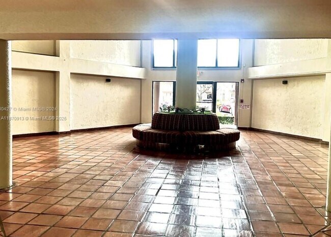 Building Photo - 5800 SW 127th Ave