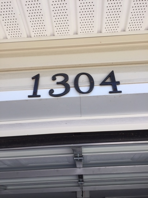 Building Photo - 1304 Goldleaf St