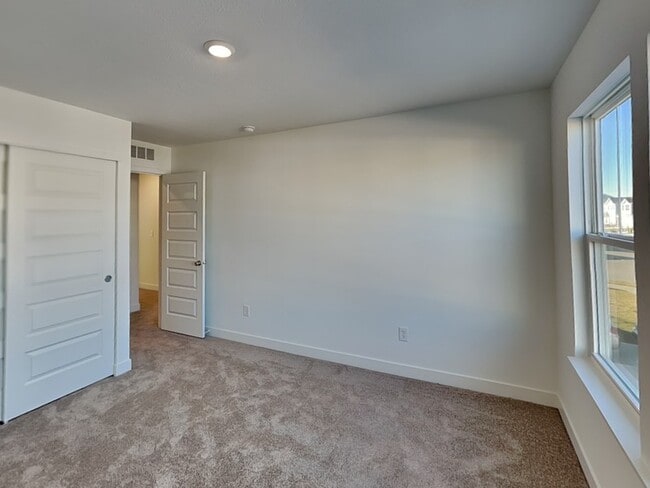 Building Photo - 11713 Hartwell St