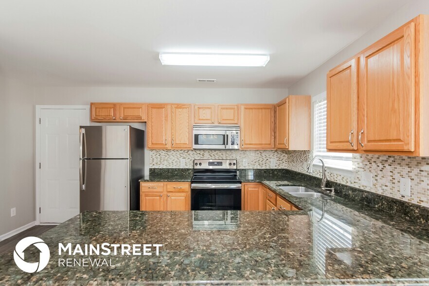 Building Photo - 133 Dovetail Dr