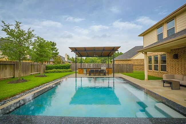 Building Photo - 63 Deer River Cir