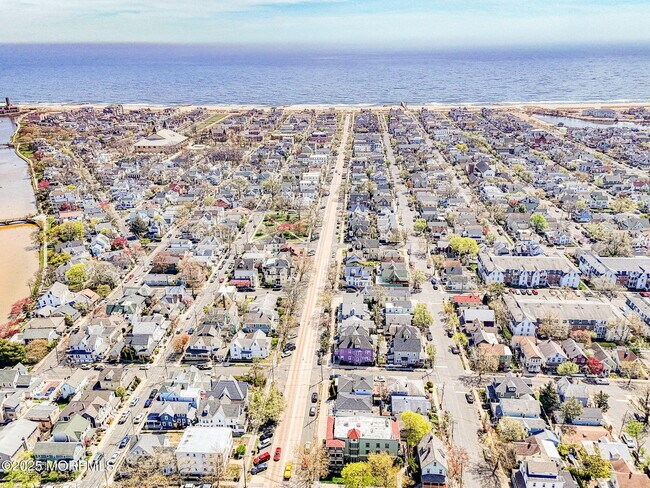Primary Photo - 140 Main Ave