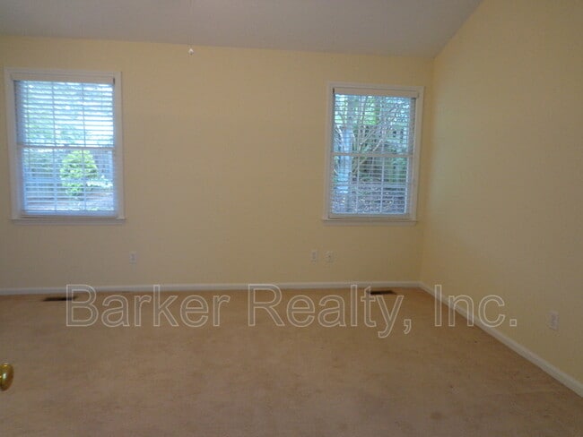 Building Photo - 113 Tapestry Terrace