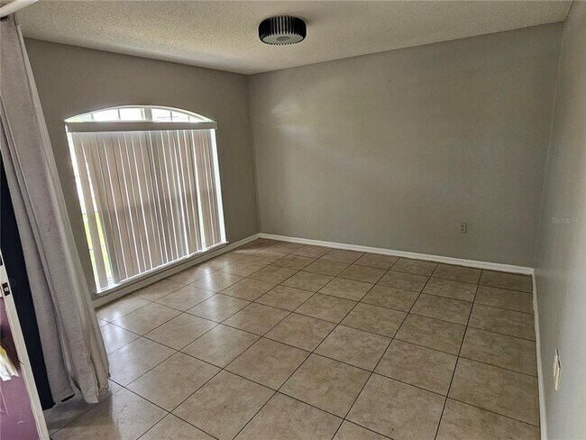 Building Photo - 1112 Murat Pl