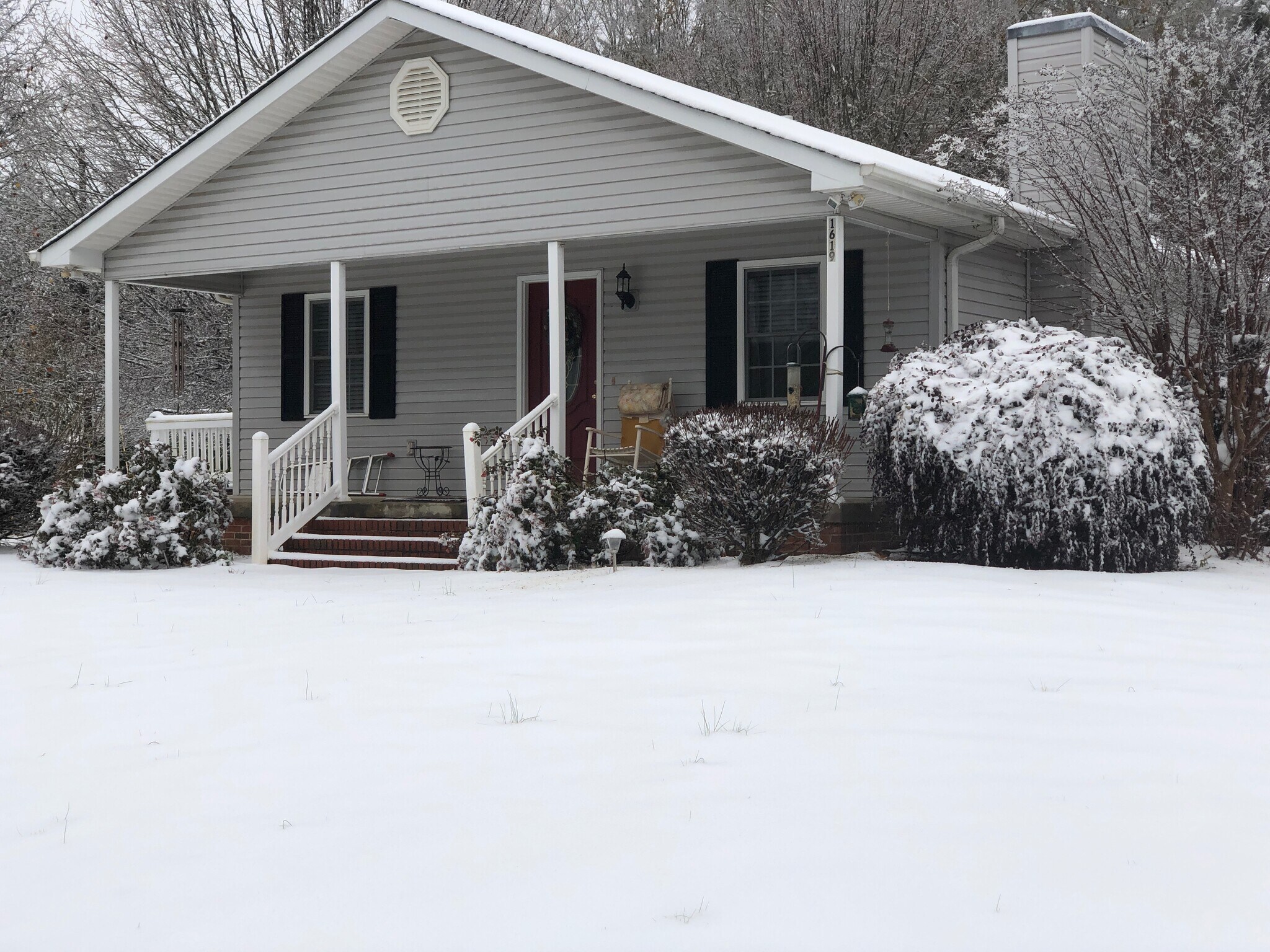 Building Photo - 1619 Cedar Rock Church Rd
