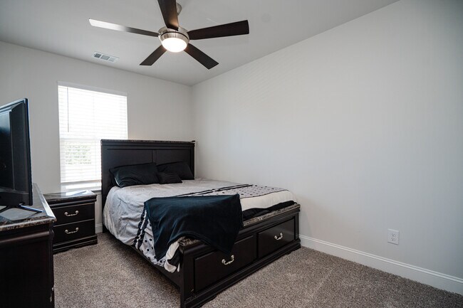 Building Photo - 24 Stafford Lp