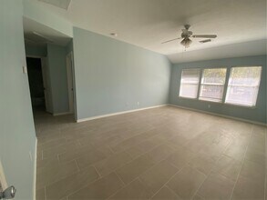 Building Photo - 10662 Royal York Dr