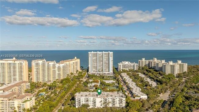 Building Photo - 210 Seaview Dr