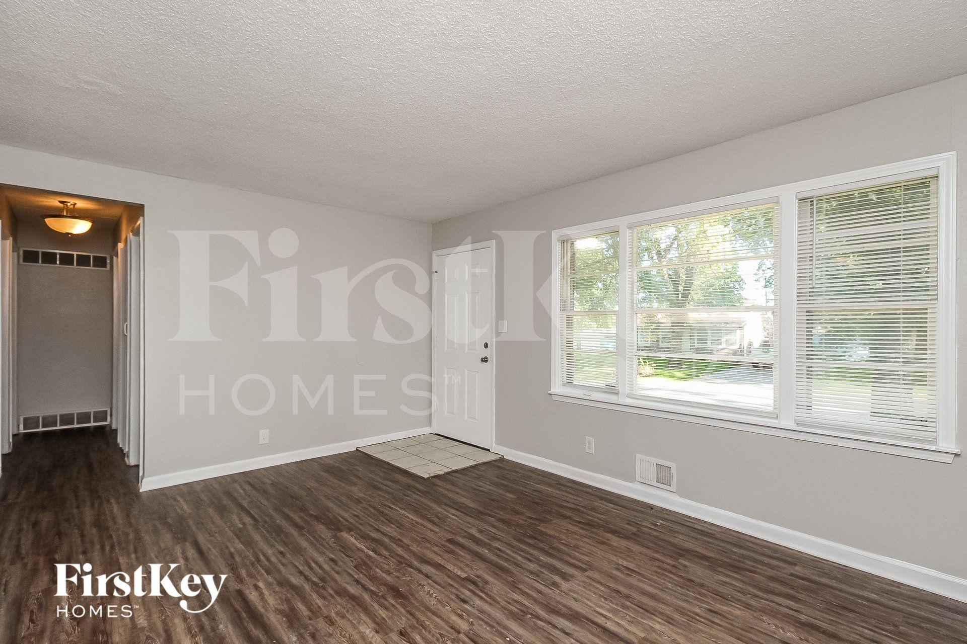 Building Photo - 7611 E 47th Terrace