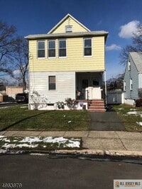 Building Photo - 110 Willow Ave