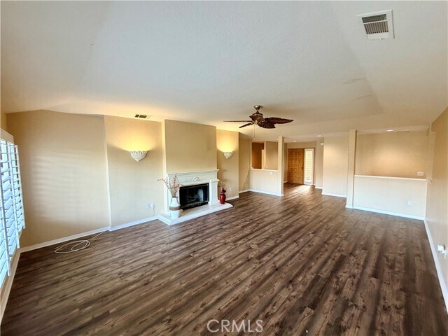 Building Photo - 38441 Oaktree Loop
