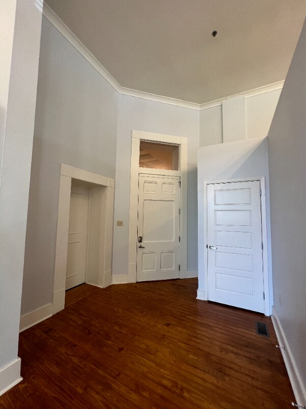 Building Photo - 715 Sherman St