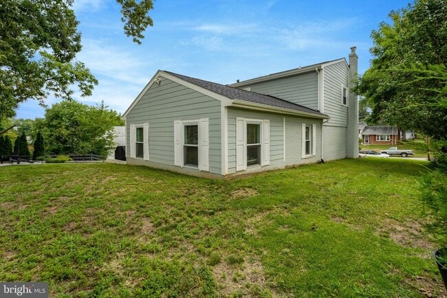 Building Photo - 5410 Montgomery St