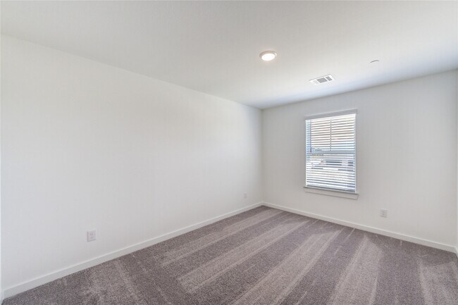 Building Photo - 11910 Carvalho Dr