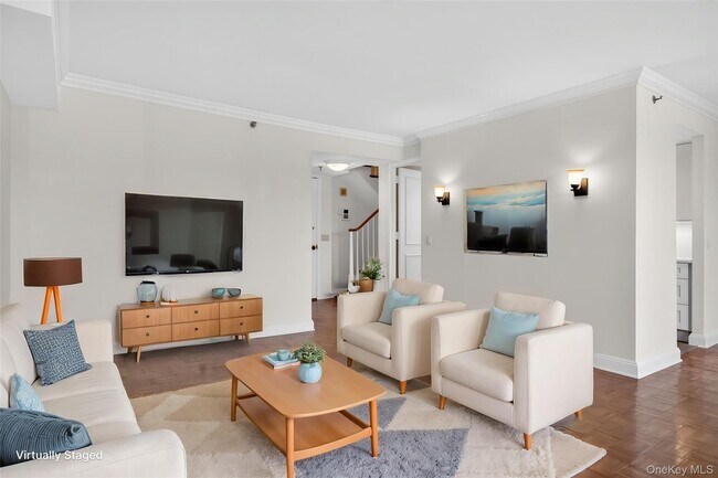 Building Photo - 111 Cherry Valley Ave