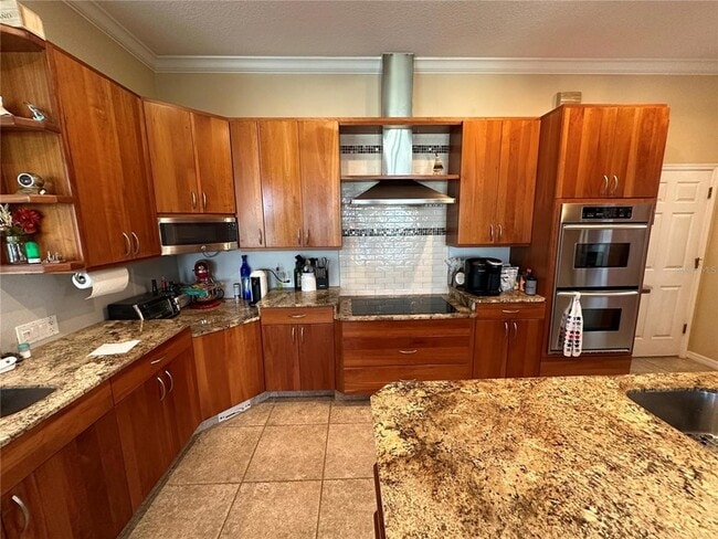 Building Photo - 4727 Spinnaker Dr