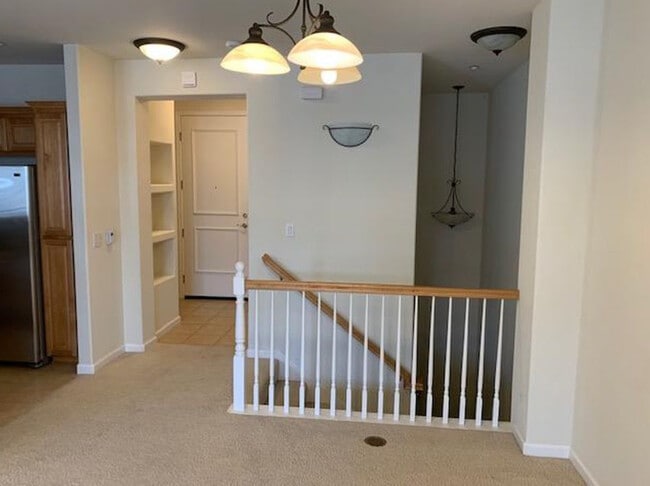 Building Photo - 3360 Maguire Way