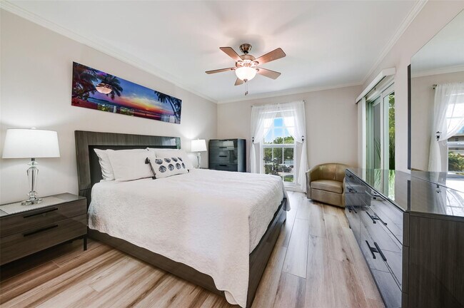 Building Photo - 773 Jeffery St