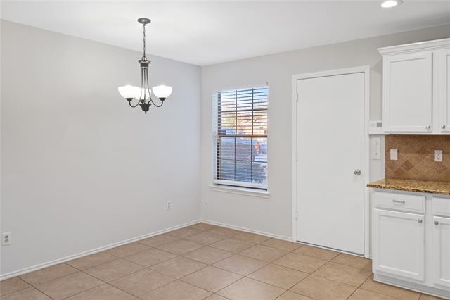 Building Photo - 3872 Dalston Ln
