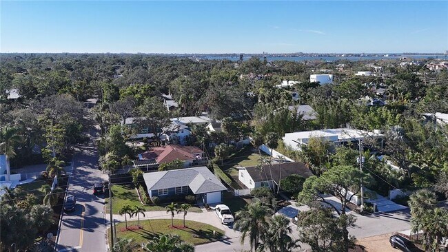 Building Photo - 1688 Bahia Vista St