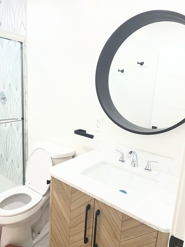 Building Photo - 3541 Homeland Dr