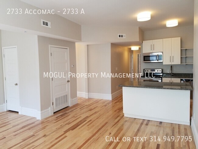 Building Photo - 2733 Accomac-2733 A