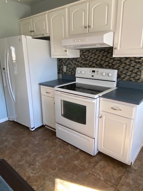 Building Photo - 5381 Lynbrook Landing