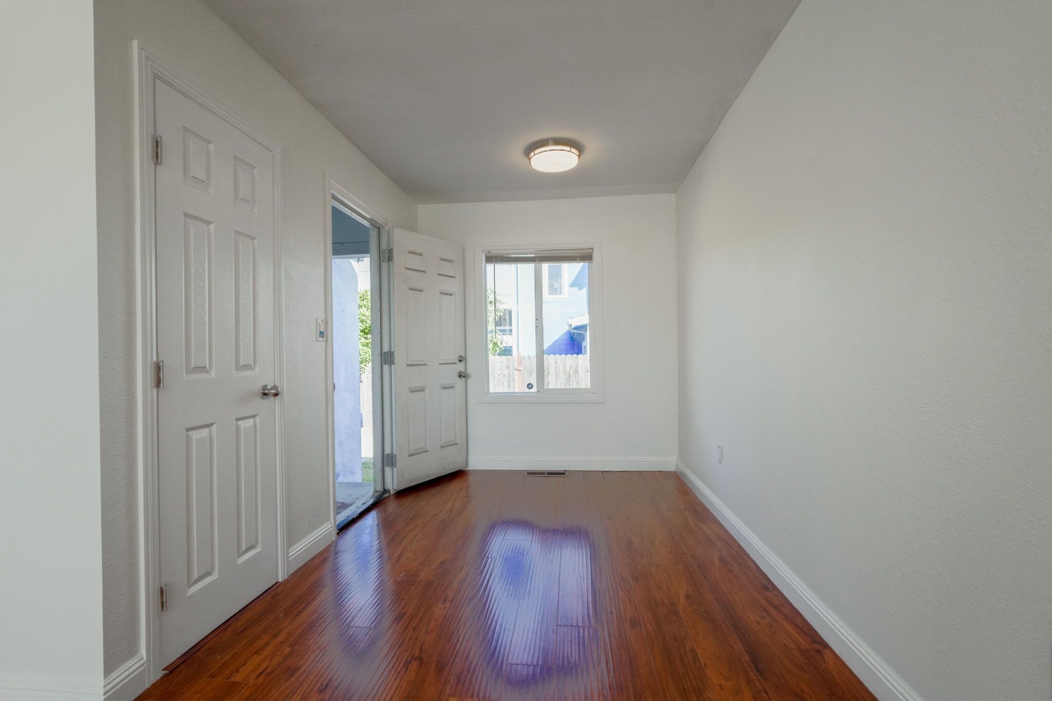 Building Photo - 3765 Angelo Ave